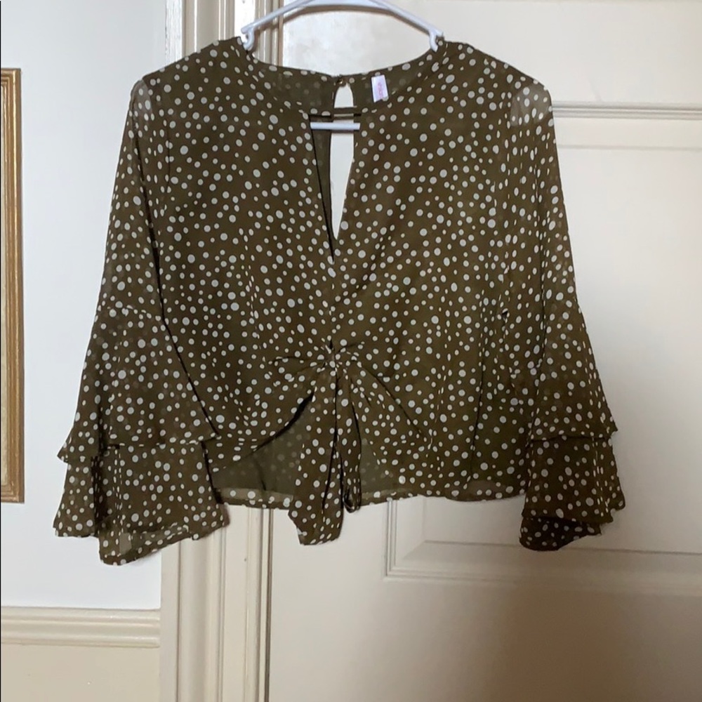 NWT Xhilaration Small Olive Green/White Dot Blouse